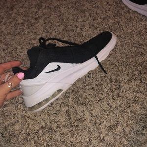 Nike Air Max Black/White